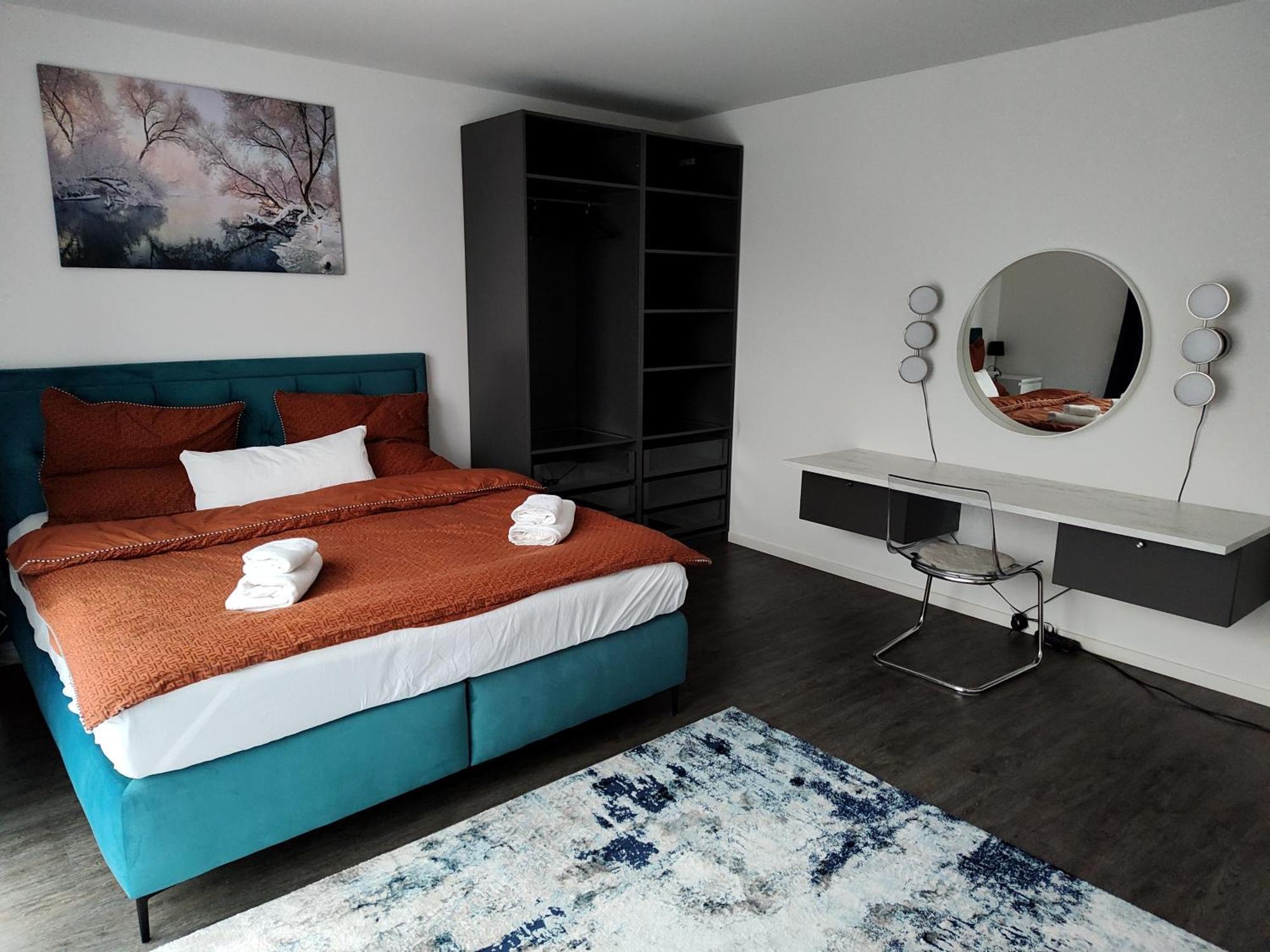 Hotel Valley Of Business Frankfurt-Airport - Grey Label Penthouse Hofheim Bagian luar foto