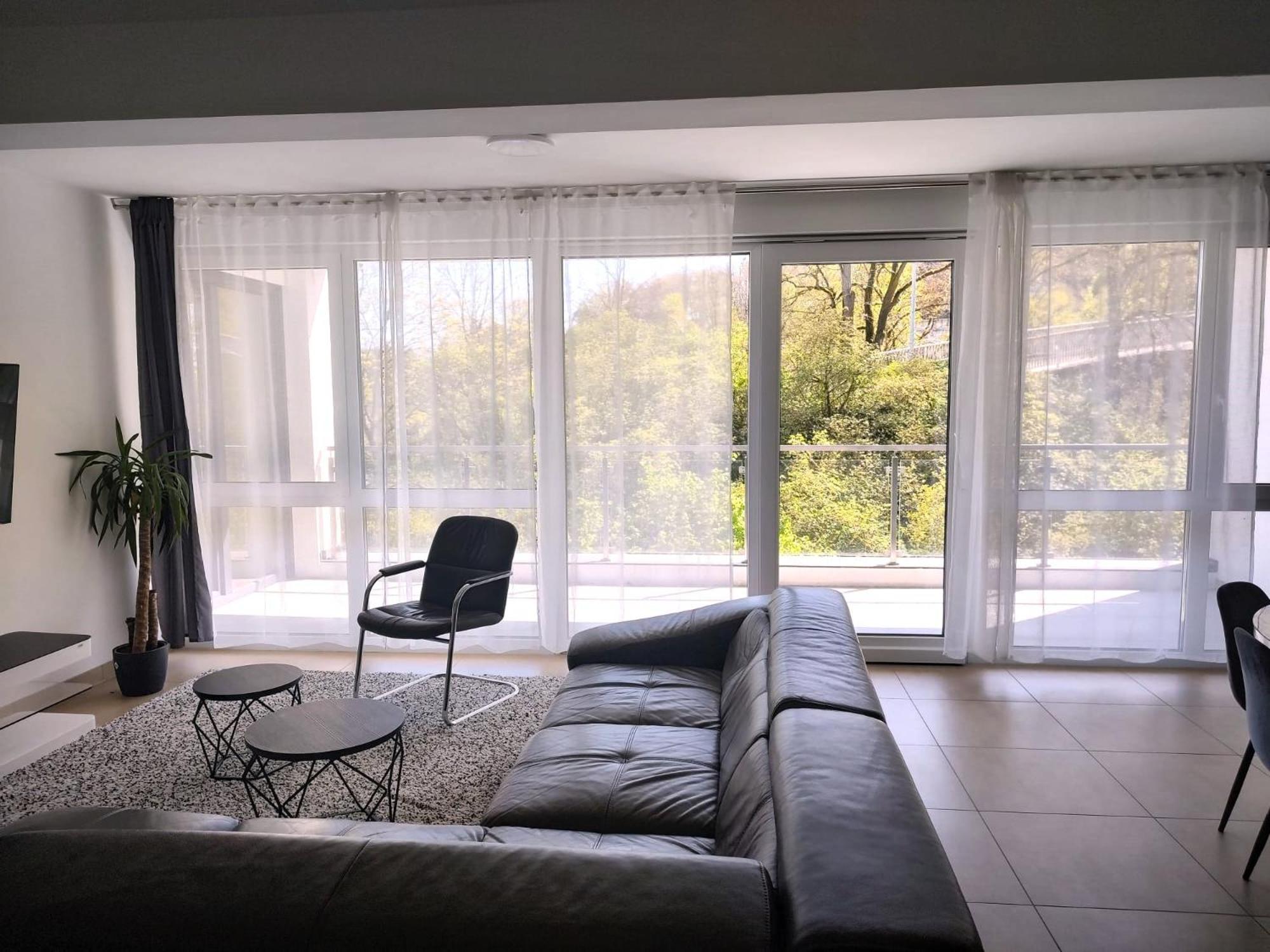 Hotel Valley Of Business Frankfurt-Airport - Grey Label Penthouse Hofheim Bagian luar foto